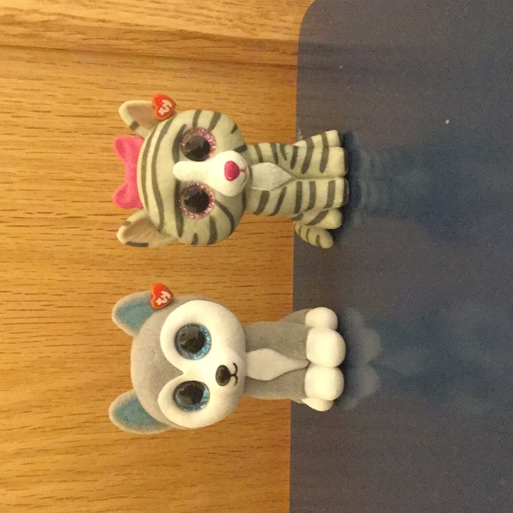 Mini animal surprises